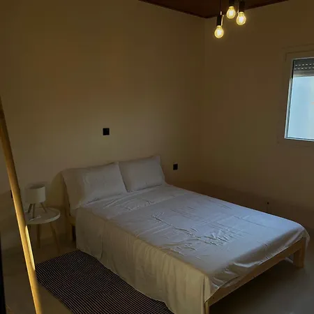 Boho Escape - Jacuzzi & Sea View Апартаменты Эретрия